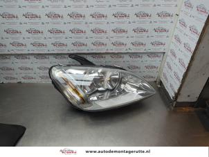 O185388 Gebruikte rechter koplamp Ford C-Max