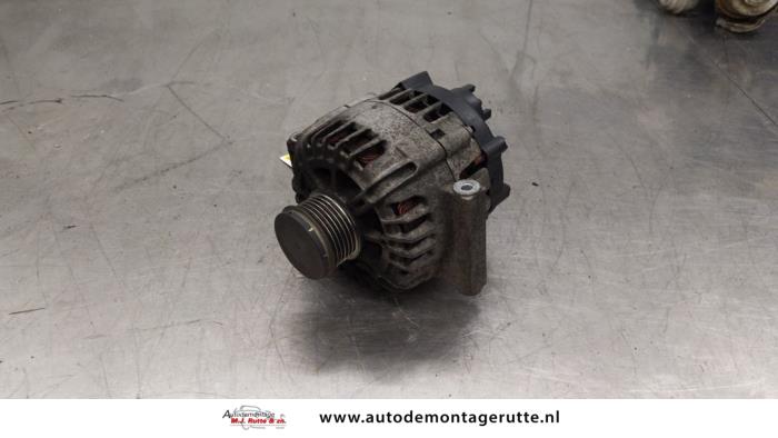 Gebruikte Alternator Opel Corsa O185449