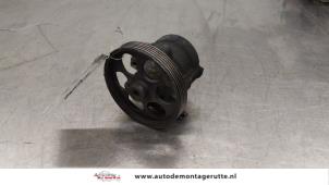 O185452 Gebruikte stuurpomp Opel Vivaro