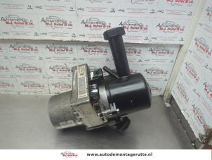 O185469 Gebruikte servopomp Peugeot 407