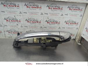 O185492 Gebruikte portiergreep 4deurs links-achter Mercedes E-Klasse
