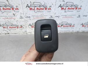 O185525 Gebruikte elektrisch raam schakelaar Peugeot 508