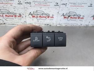 O185529 Gebruikte pdc schakelaar Peugeot 508