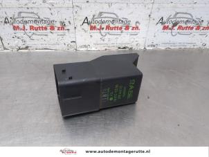 O185527 Gebruikte relais voorgloei Peugeot 508