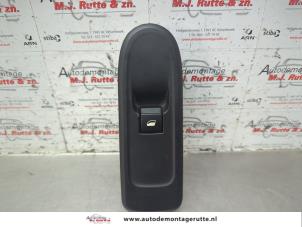 O185554 Gebruikte elektrisch raam schakelaar Peugeot 508
