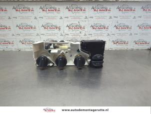 O185564 Gebruikte chaufage bedieningspaneel Toyota Corolla