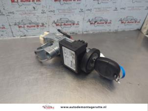 O185650 Gebruikte sleutel+contactslot Nissan X-Trail