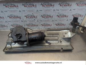 O185652 Gebruikte ruitenwismotor+mechaniek Suzuki Wagon R+