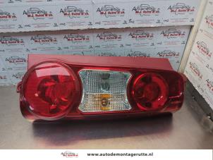 O185705 Gebruikte achterlicht rechts Peugeot Partner