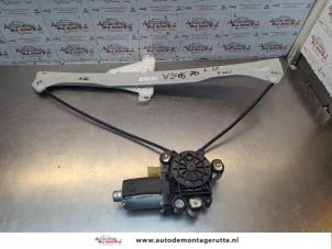 O185708 Gebruikte ruitmechaniek 2deurs links-voor Volkswagen Fox