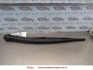 O185748 Gebruikte ruitenwisserarm achter Ford Grand C-Max