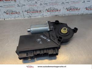 O185759 Gebruikte portierruitmotor Audi A4