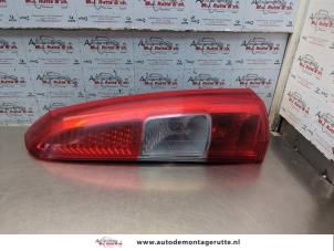 O185762 Gebruikte achterlicht rechts Volvo V70