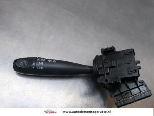 O185817 Gebruikte schakelaar richtingaanwijzer Hyundai Getz