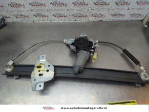 O185818 Gebruikte ruitmechaniek 2deurs links-voor Hyundai Getz