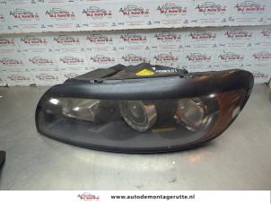 O185842 Gebruikte linker koplamp Volvo C30