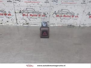 O185866 Gebruikte paniekverlichtings schakelaar Volvo C30