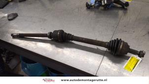 O185916 Gebruikte steekas rechts-voor Peugeot 508
