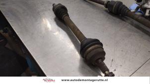 O185917 Gebruikte steekas links-voor Peugeot 508