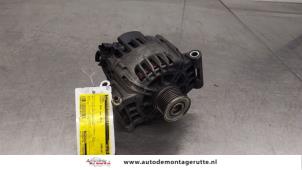 O185979 Gebruikte dynamo Peugeot 5008