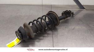 O185984 Gebruikte mac phersonpoot rechts-voor Suzuki Swift