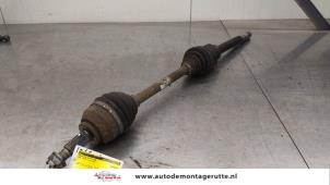 O186006 Gebruikte cardanas rechts-voor (vwa) Opel Vivaro