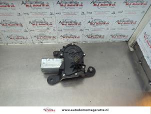 O186013 Gebruikte ruitenwissermotor achter Opel Agila