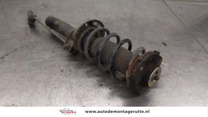 O186040 Gebruikte veerpoot rechts-voor Volkswagen Golf