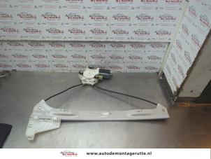 O186109 Gebruikte ruitmechaniek 2deurs links-voor Volkswagen Fox