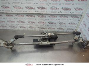 O186189 Gebruikte ruitenwismotor+mechaniek Suzuki Swift