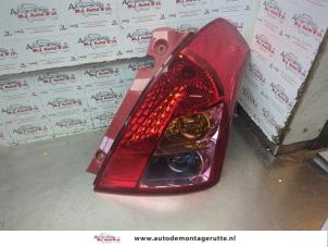 O186196 Gebruikte achterlicht rechts Suzuki Swift