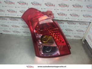 O186195 Gebruikte achterlicht links Suzuki Swift