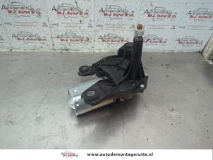 O186214 Gebruikte ruitenwissermotor achter Opel Corsa