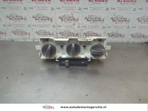O186276 Gebruikte chaufage bedieningspaneel Mazda 2.