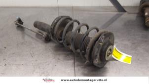 O186291 Gebruikte schokdemperpoot links-voor Peugeot 206