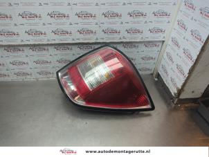 O186353 Gebruikte achterlicht rechts Opel Astra