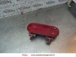 O186406 Gebruikte portiergreep 2deurs rechts Honda Logo