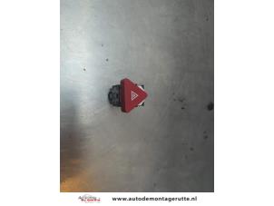 O186440 Gebruikte paniekverlichtings schakelaar Volkswagen Golf Plus