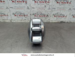 O186498 Gebruikte schakelaar Alfa Romeo Mito