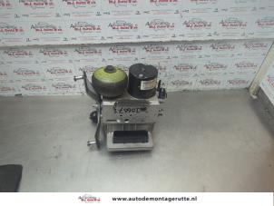 O186513 Gebruikte abs pomp Mercedes E-Klasse