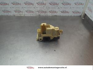 O186536 Gebruikte portierslot mechaniek 4deurs links-achter Fiat Panda