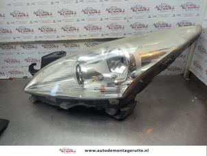 O186581 Gebruikte linker koplamp Peugeot 5008