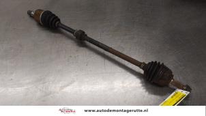 O186608 Gebruikte cardanas rechts-voor (vwa) Nissan Micra