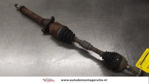 O186623 Gebruikte aandrijfas rechts-voor Mazda 5.