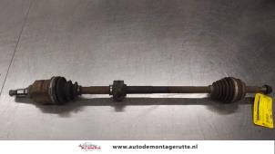 O186627 Gebruikte homokineetas rechts-voor Toyota Corolla Verso