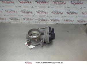 O186650 Gebruikte gasklephuis Ford Focus