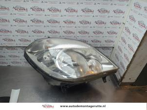 O186659 Gebruikte rechter koplamp Mercedes Sprinter