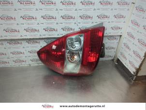 O186666 Gebruikte achterlicht links Honda Jazz