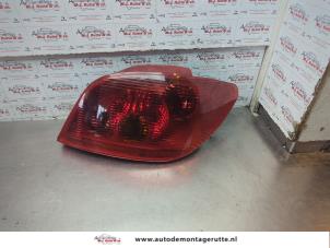 O186681 Gebruikte achterlicht rechts Peugeot 307