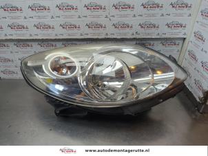O186715 Gebruikte koplamp rechts Renault Twingo